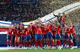 表现出了惊 表现出了惊