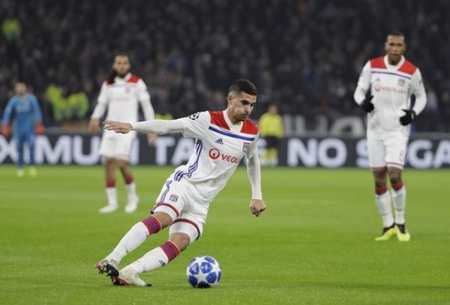 那一年屈居 那一年屈居